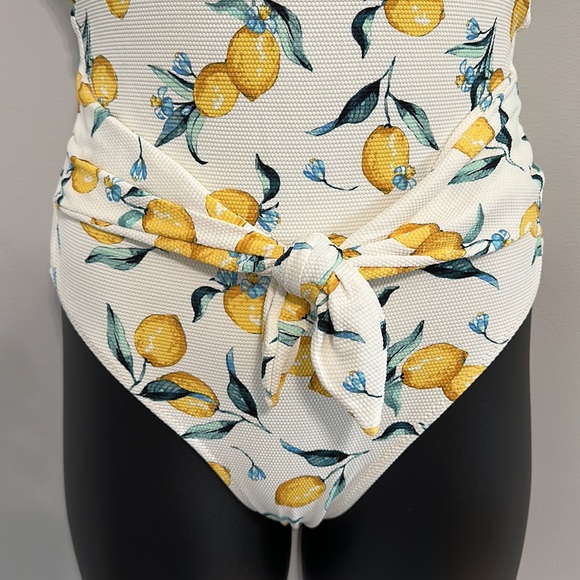 Jessica Simpson | Lemon One Piece Motif Swimming Bathing Suit  | Size M - Picture 4 of 13